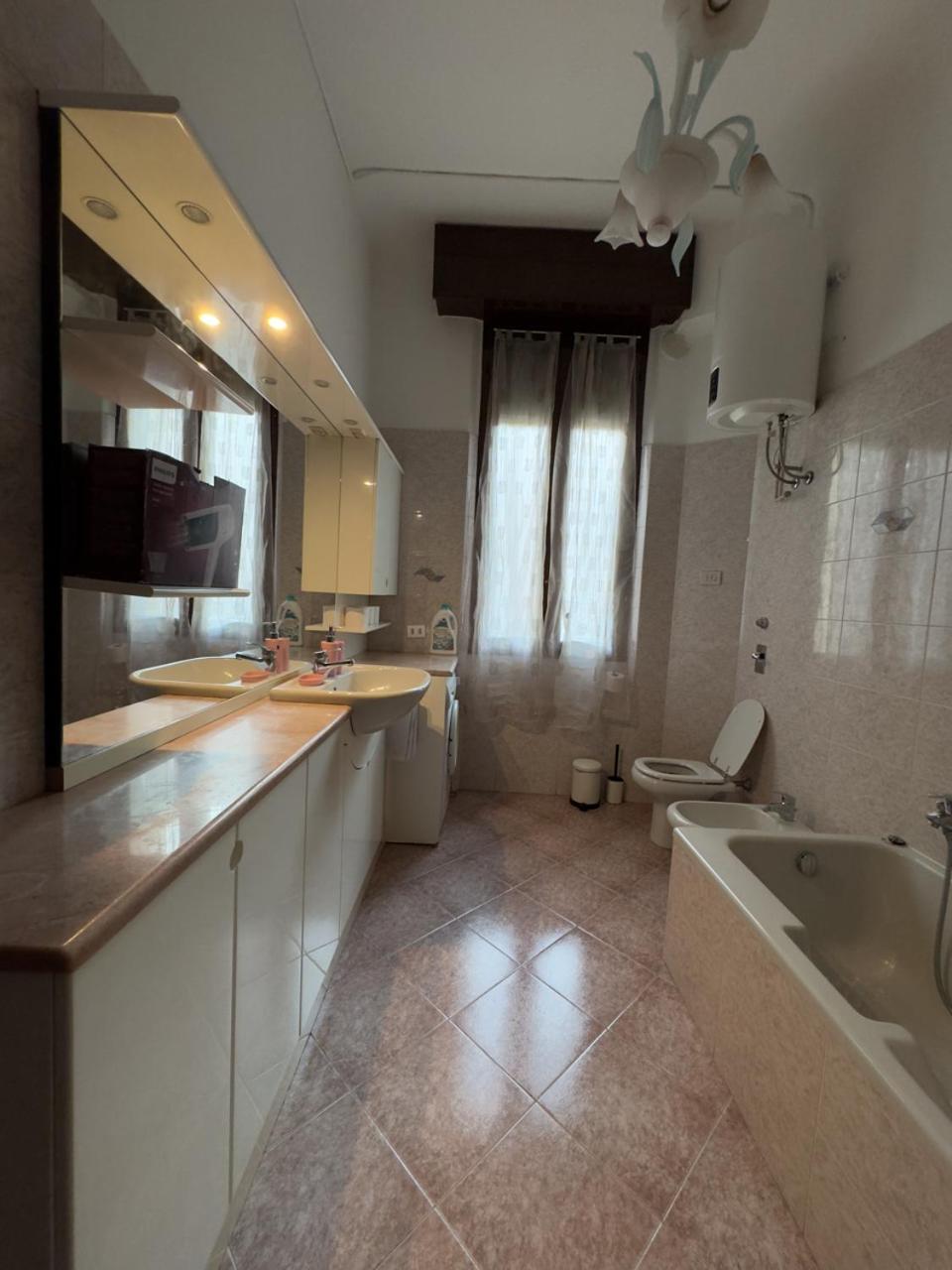 La Tua Casa A Milano! Appartement Buitenkant foto